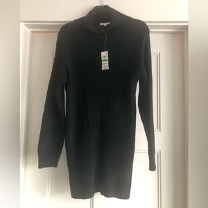 NWT BAR III KNITTED DRESS SIZE L